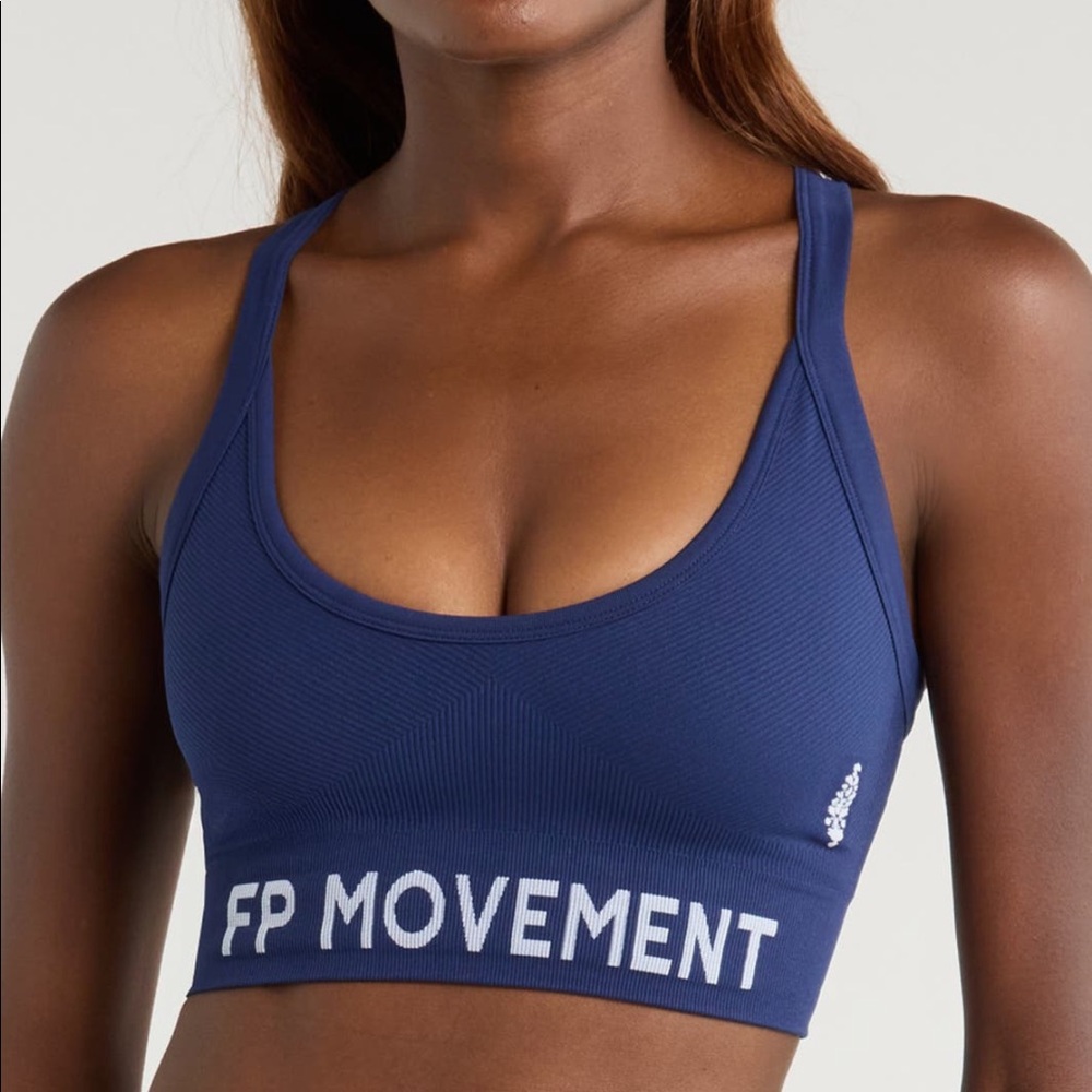 NWOT FP Movement Long Haul sports bra in Black Grape, size M/L